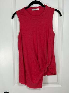 Stateside Slub Knit Twist Front Sleeveless Tank Top in Red